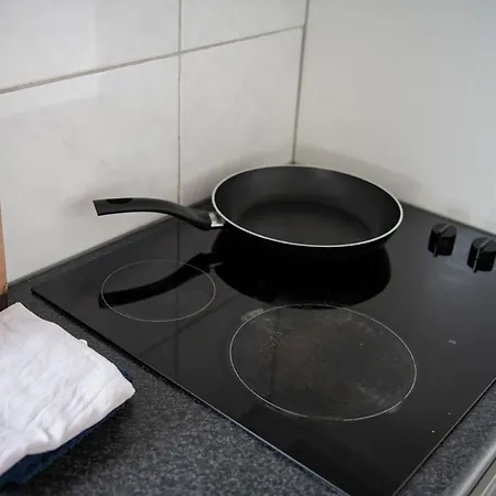 80, Midden In De - Airco! Domek alpejski