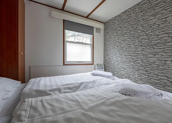 Σαλέ 80, Midden In De - Airco! *